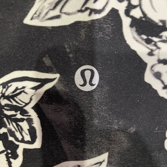 lululemon athletica Black and White Floral Leggings - Picture 9 of 12